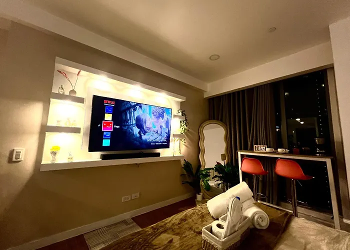 The Residences At Novotel Suites- Near Rockwell In Makati 4* Manila
