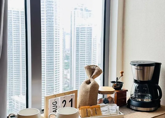 Aparthotel The Residences At Novotel Suites- Near Rockwell In Makati 4*