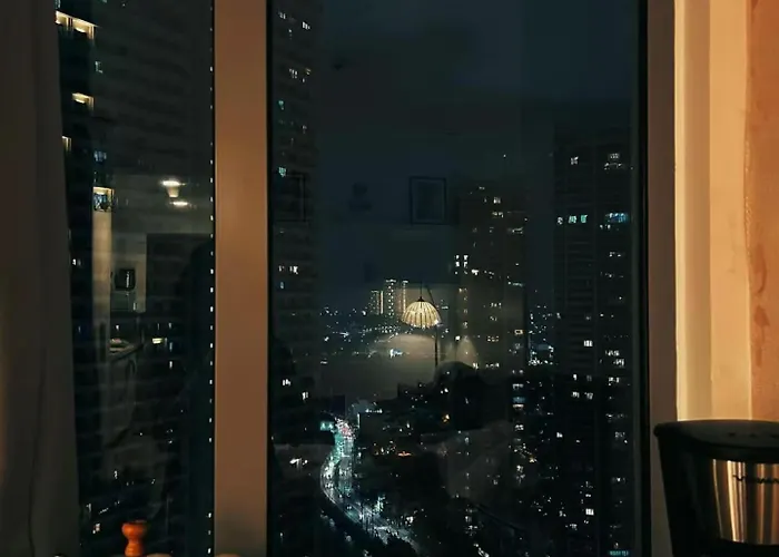 The Residences At Novotel Suites- Near Rockwell In Makati 4*